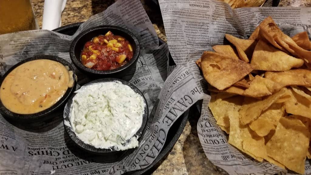 Ponemah Lakeside Lodge | restaurant | 3482 W Silver Lake Rd, Fenton, MI 48430, USA | 8103548200 OR +1 810-354-8200