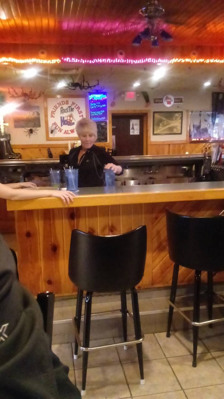 Rock the House Pub & Grill | restaurant | N11710 WI-175, Brownsville, WI 53006, USA | 9202692233 OR +1 920-269-2233