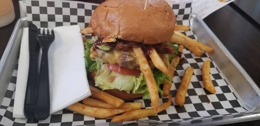 Teddys Cafe | restaurant | 2401 W Lincoln Ave, Anaheim, CA 92801, USA | 7144848811 OR +1 714-484-8811