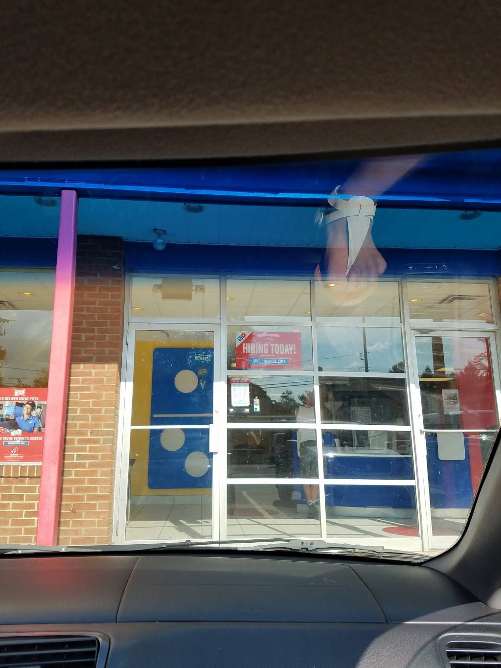 Dominos Pizza | meal delivery | 15 Richwalter Ave, Shippensburg, PA 17257, USA | 7175301010 OR +1 717-530-1010