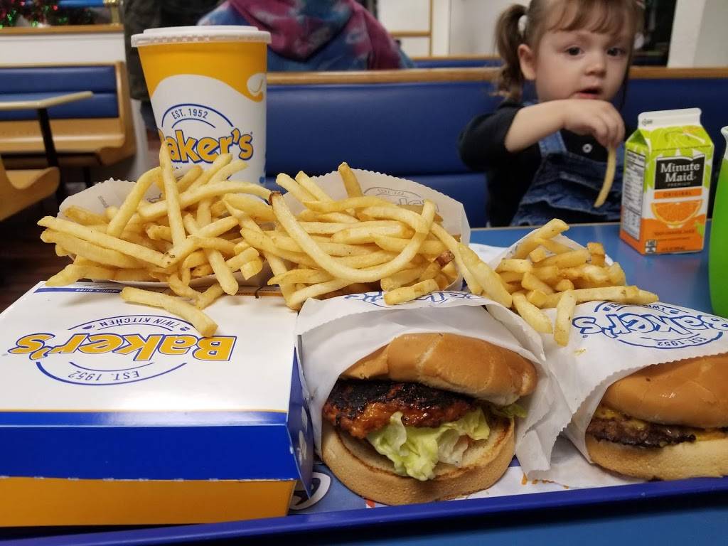Bakers Drive-Thru | restaurant | 529 Beaumont Ave, Beaumont, CA 92223, USA | 9098845233 OR +1 909-884-5233