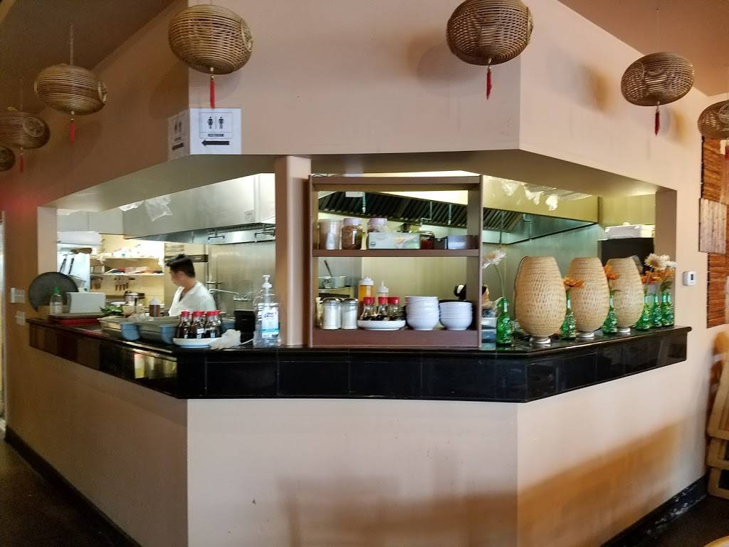 Pho Green Papaya | restaurant | 13215 SE Mill Plain Blvd # C2, Vancouver, WA 98684, USA | 3608911369 OR +1 360-891-1369