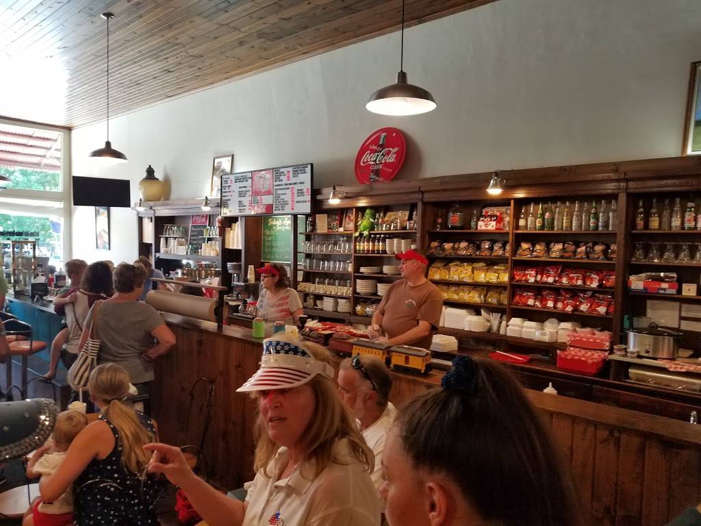 The Pickle Barrel |  | 401 Broadway St, Elsberry, MO 63343, USA | 5738985658 OR +1 573-898-5658