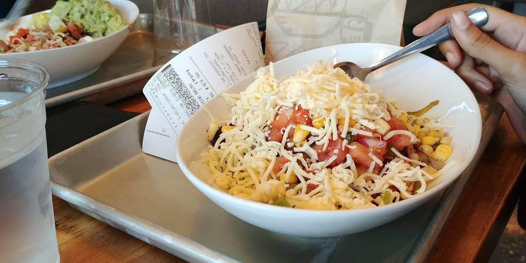 Habaneros Grill Mexicain | restaurant | 54 Boulevard Jacques-Cartier N, Sherbrooke, QC J1J 2Z8, Canada | 8199333133 OR +1 819-933-3133