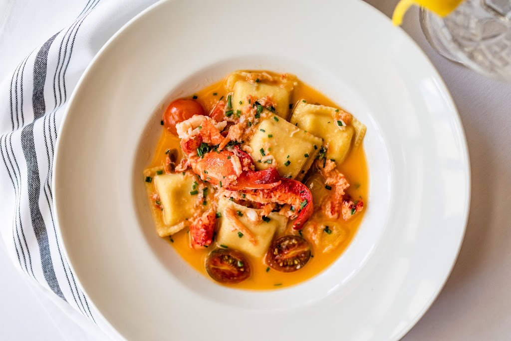 Lulus | restaurant | 2518 Kirby Dr, Houston, TX 77019, USA | 7135907350 OR +1 713-590-7350