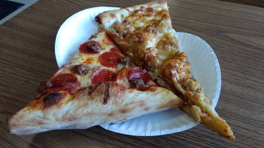 Brandanis Pizza | restaurant | 2595 W Henrietta Rd, Rochester, NY 14623, USA | 5852727180 OR +1 585-272-7180