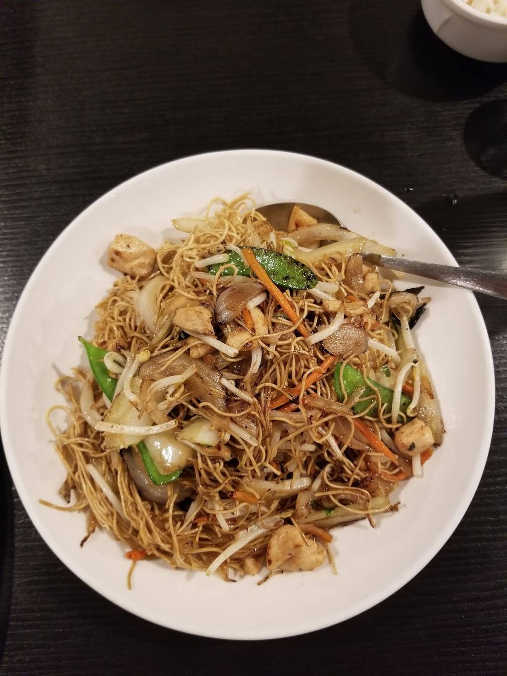 Que Viet Village House | restaurant | 2211 Johnson St NE #3905, Minneapolis, MN 55418, USA | 6127814744 OR +1 612-781-4744