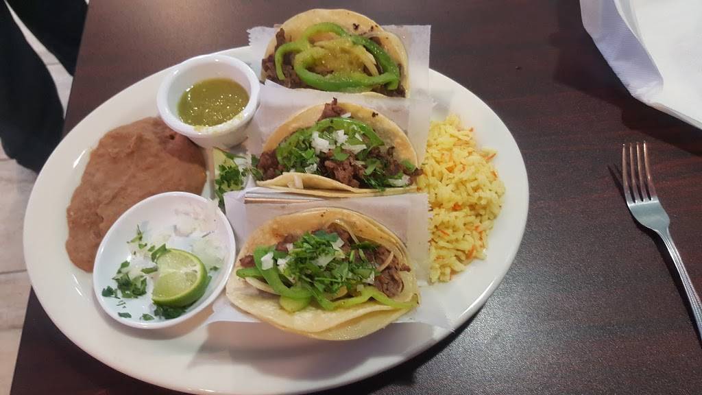 Los Jarritos | restaurant | 2600 East St unit g, Golden, CO 80401, USA | 7206688143 OR +1 720-668-8143