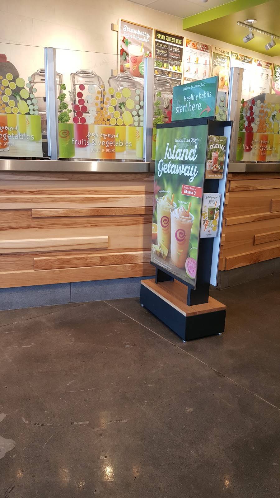 Jamba Juice Surprise Towne Center | restaurant | 13732 W Bell Rd Ste 6, Surprise, AZ 85374, USA | 6232143600 OR +1 623-214-3600