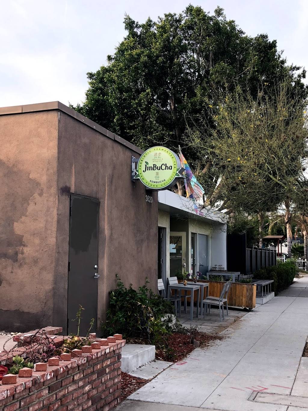 JinBuCha Kombucha Tasting Room | cafe | 3620 30th St, San Diego, CA 92104, USA | 8588765464 OR +1 858-876-5464