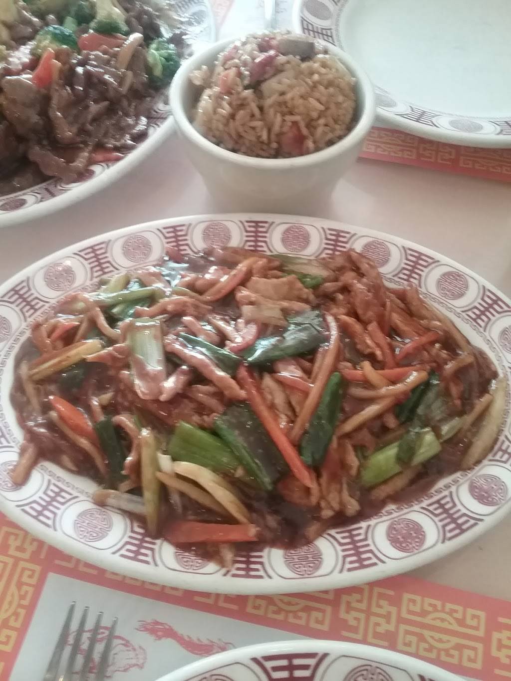 Royal Garden Chinese Restaurant | restaurant | 155 W Ocean View Ave, Norfolk, VA 23503, USA | 7574809391 OR +1 757-480-9391