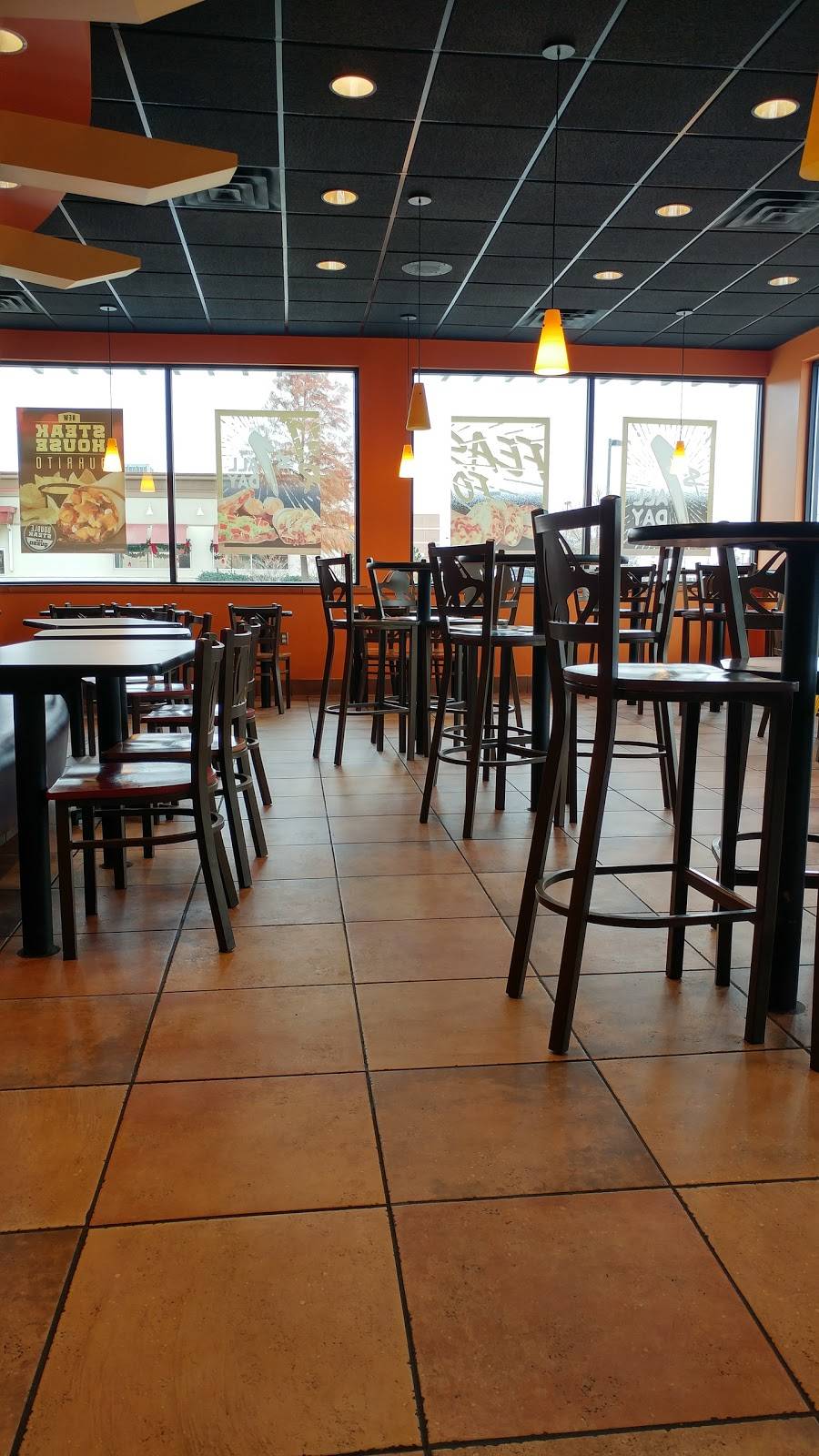 Taco Bell | meal takeaway | 13920 N May Ave, Oklahoma City, OK 73134, USA | 4057484592 OR +1 405-748-4592