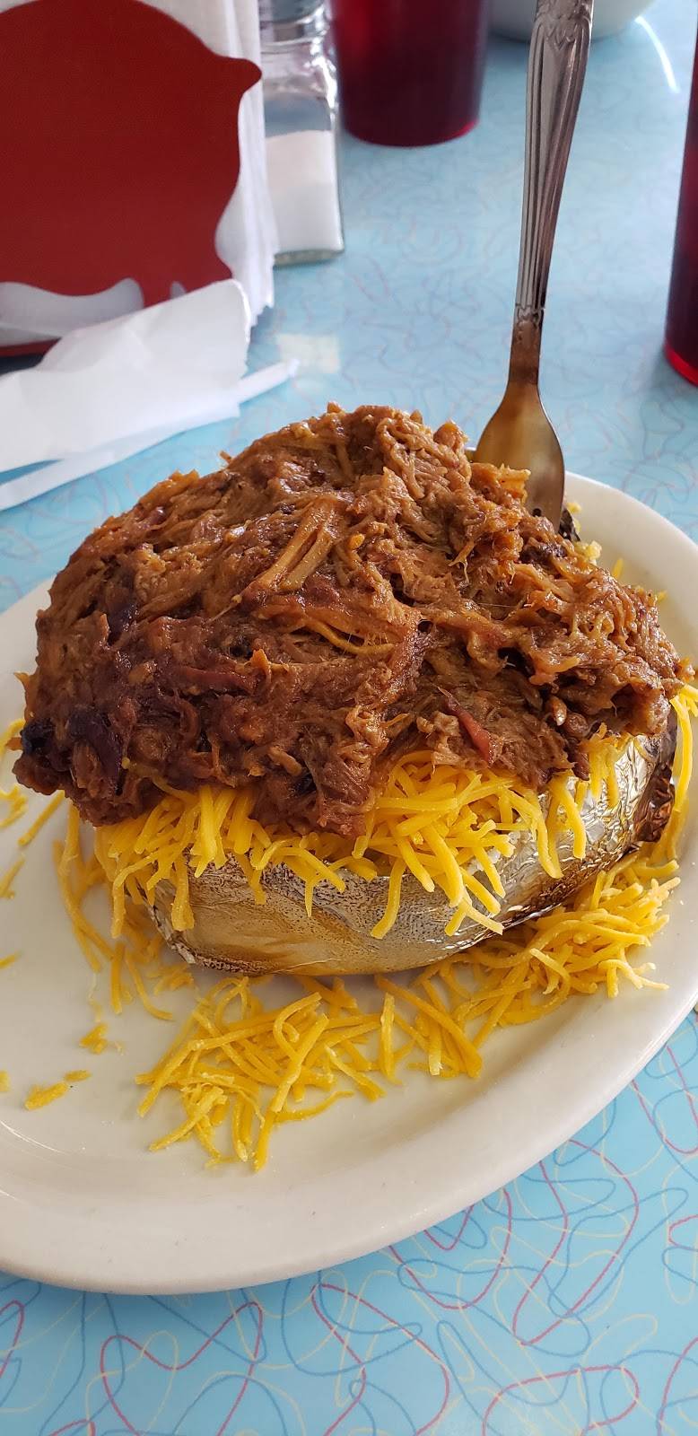 FAT BOYS BBQ | restaurant | 16601 Russell St, St Paul, VA 24283, USA | 2764551623 OR +1 276-455-1623