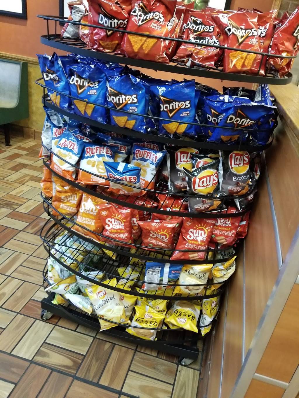 Subway | restaurant | 4391 Dorchester Rd, North Charleston, SC 29405, USA | 8437478868 OR +1 843-747-8868