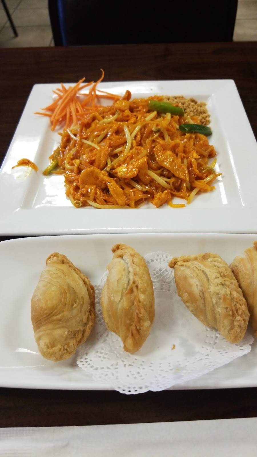 Chao Thai Restaurant | restaurant | 4550 S Maryland Pkwy, Las Vegas, NV 89119, USA | 7024312445 OR +1 702-431-2445