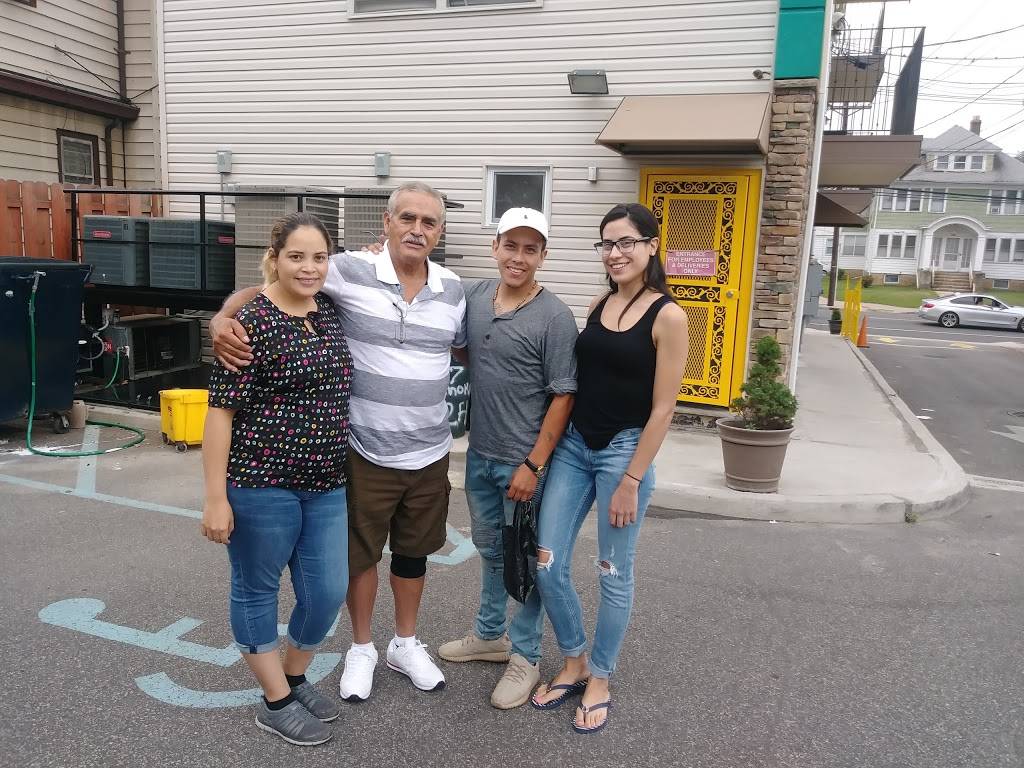 Arepas Colombianas | restaurant | 123 Elmora Ave, Elizabeth, NJ 07202, USA | 9084695723 OR +1 908-469-5723