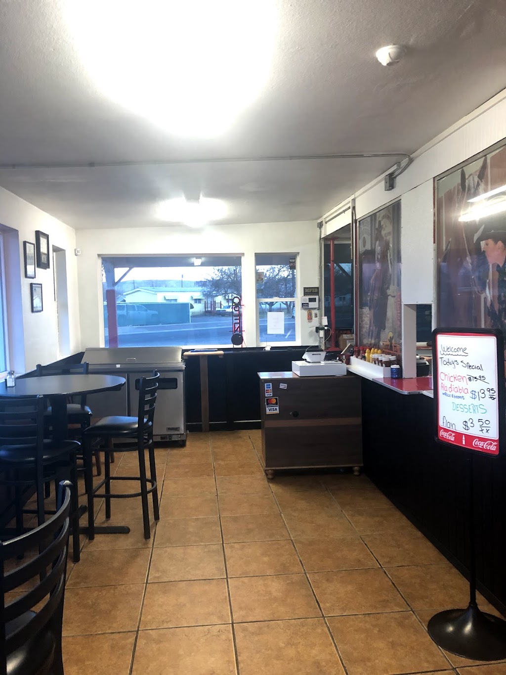 Mi Haciendita | restaurant | 330 South St, Mabton, WA 98935, USA | 5098966010 OR +1 509-896-6010