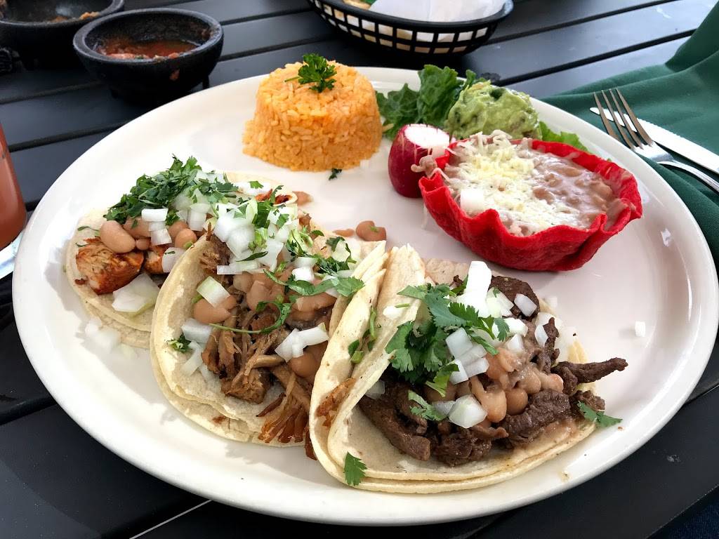 Margaritas Mexican Grill | restaurant | 702 Lindero Canyon Rd #704, Oak Park, CA 91377, USA | 8188797900 OR +1 818-879-7900