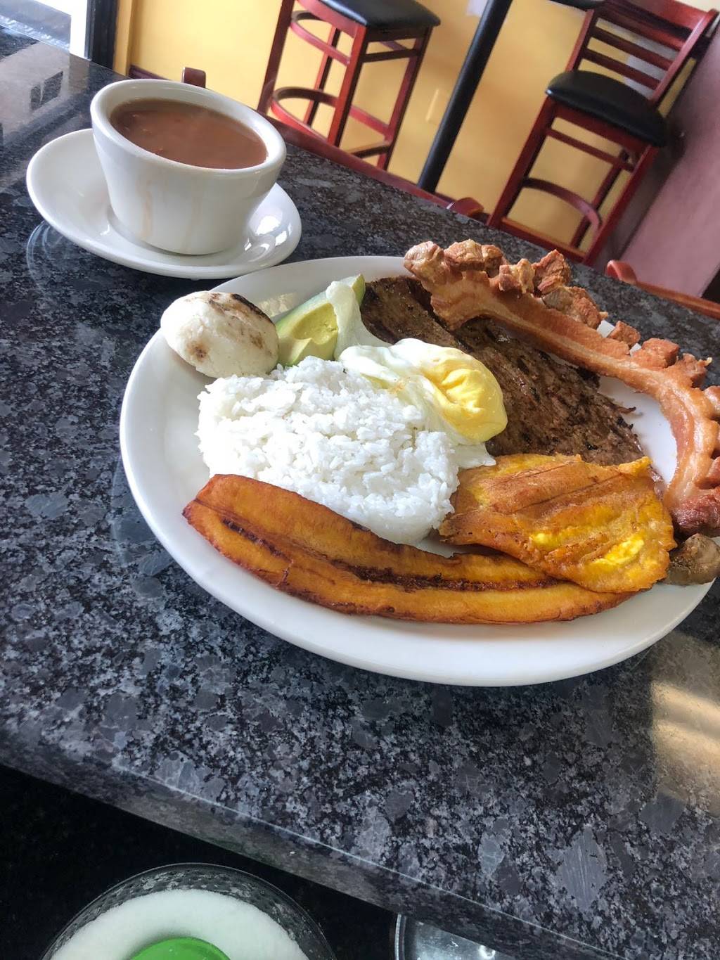 Mi Casita | restaurant | 406 Bridgeport Ave, Milford, CT 06460, USA | 2038775714 OR +1 203-877-5714