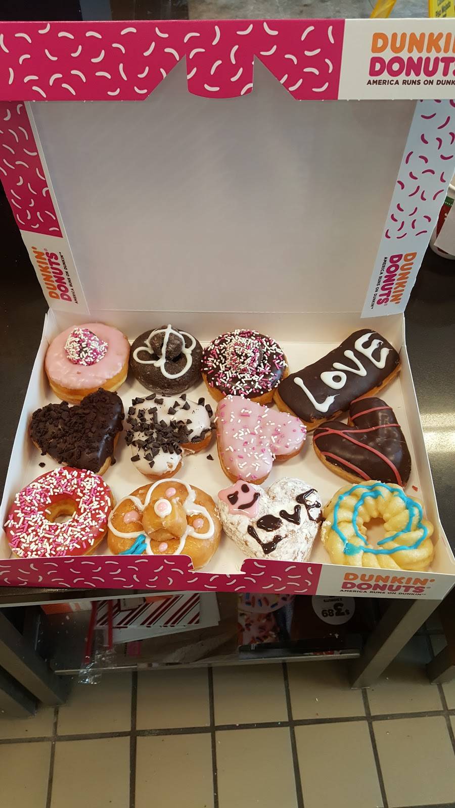 Dunkin | cafe | 2801 Ogden Ave Unit 1, Lisle, IL 60532, USA | 6308004779 OR +1 630-800-4779