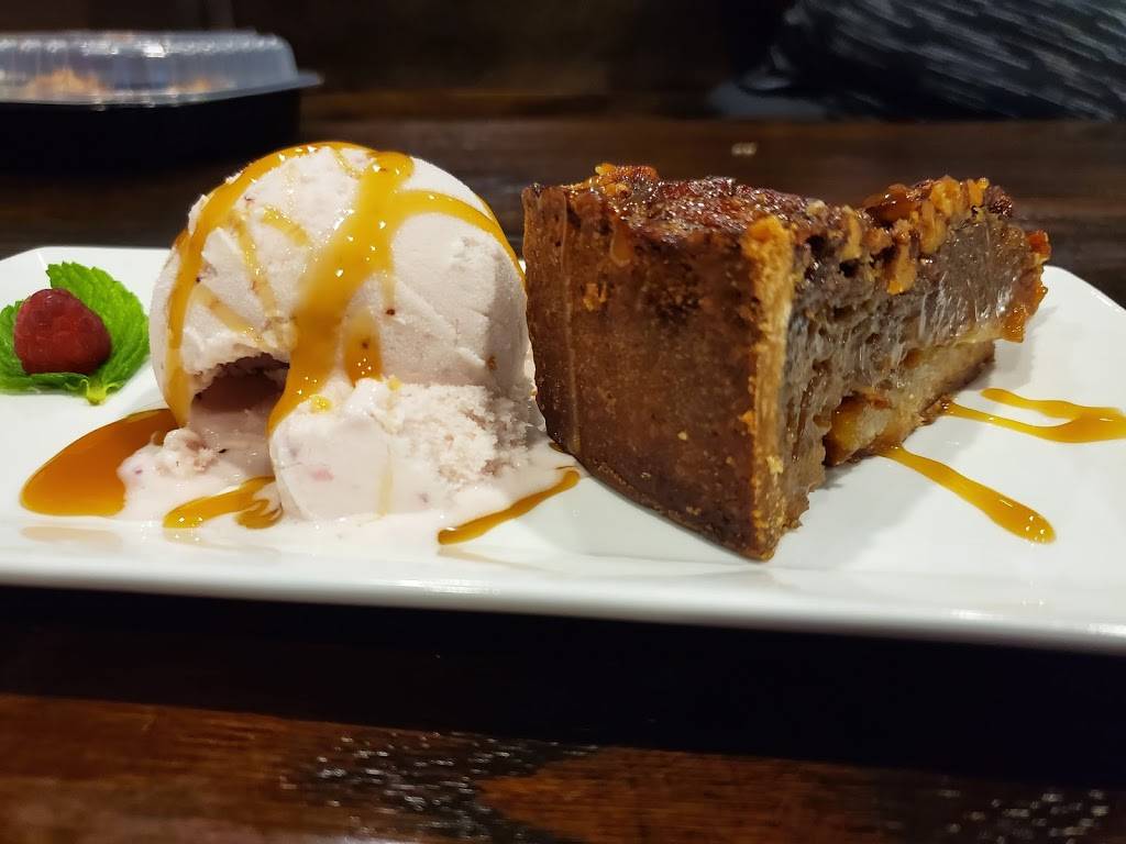 Candor Grille | restaurant | 13418 Boyette Rd, Riverview, FL 33569, USA | 8135480410 OR +1 813-548-0410