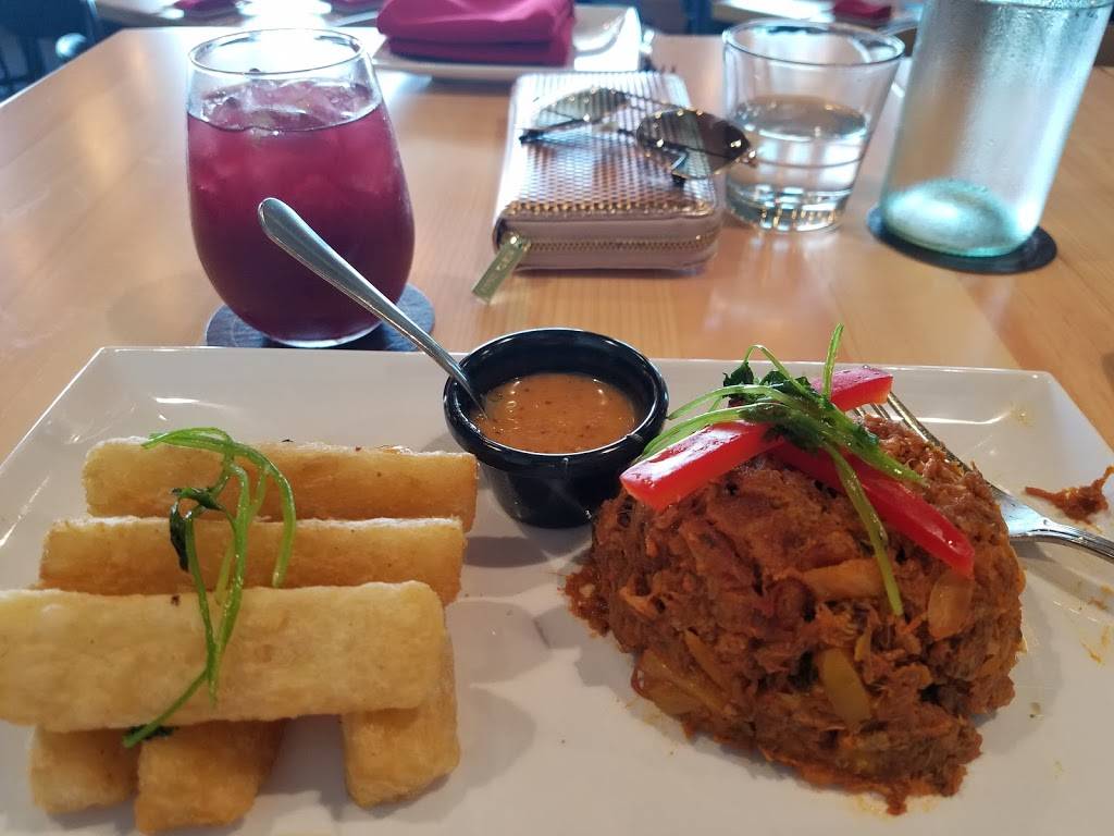 De La Vega Rum, Tapas & Tequila | restaurant | 945 City Plaza Way #1001, Oviedo, FL 32765, USA | 4079009882 OR +1 407-900-9882