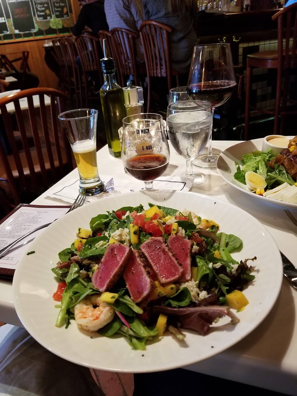 Tuscarora Mill Restaurant | bakery | 203 Harrison St SE, Leesburg, VA 20175, USA | 7037719300 OR +1 703-771-9300