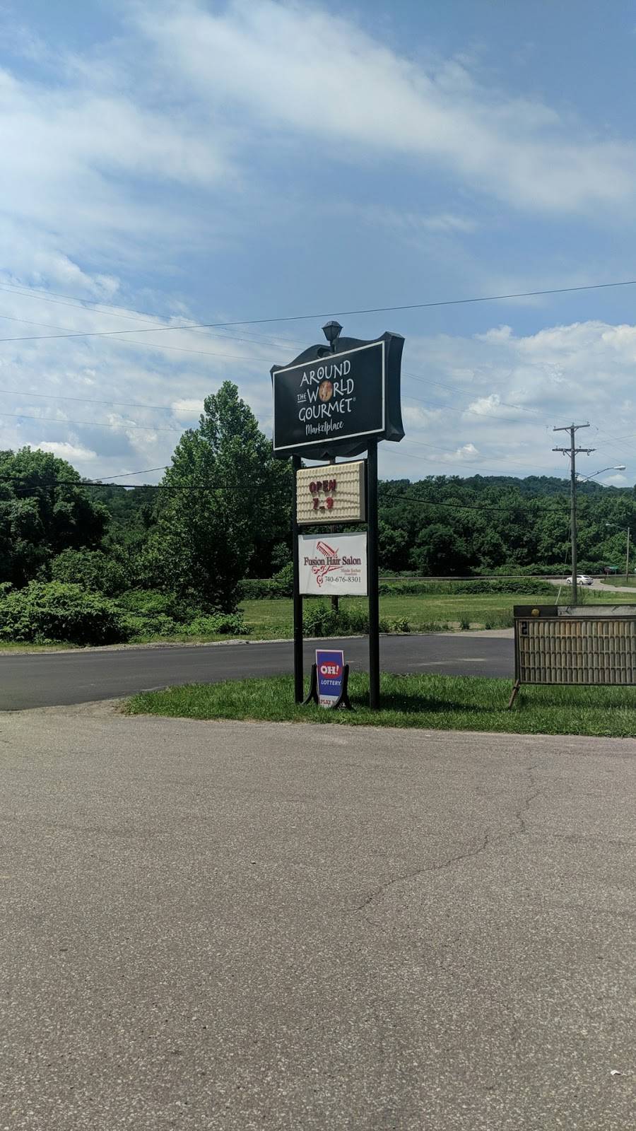 Around the World Gourmet | restaurant | 112 2nd Ave, Bellaire, OH 43906, USA | 7406766386 OR +1 740-676-6386