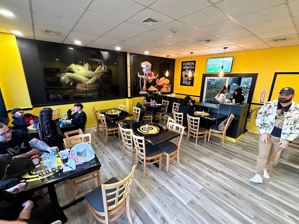 Qué arepa, rellena de sabor | restaurant | 163 Squire Rd, Revere, MA 02151, USA | 8574525671 OR +1 857-452-5671