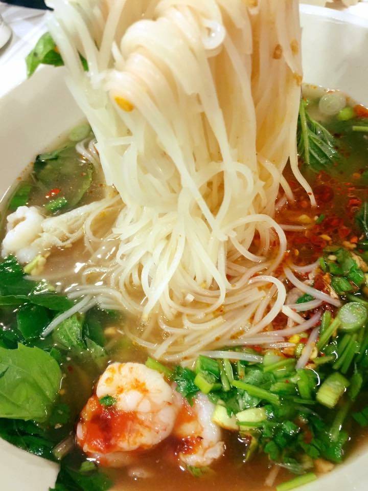 Lemongrass Thai Sushi | restaurant | 977 Butternut Dr Suite #3, Holland, MI 49424, USA | 6163777440 OR +1 616-377-7440