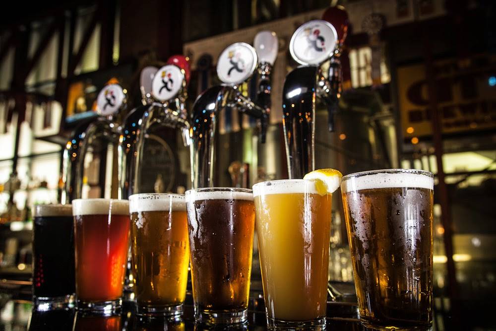 River City Brewing Company | restaurant | 6241 Fair Oaks Blvd suite g, Carmichael, CA 95608, USA | 9165505093 OR +1 916-550-5093