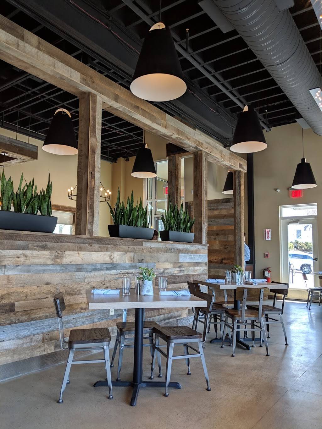 Central Public House | restaurant | 42 Main St, Hopkinton, MA 01748, USA | 5086252570 OR +1 508-625-2570