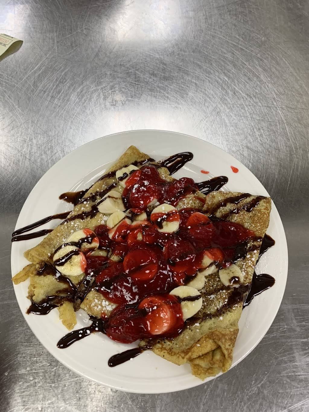 Diner 24 | restaurant | 512 E Oak St, Fairbury, IL 61739, USA | 8156922220 OR +1 815-692-2220