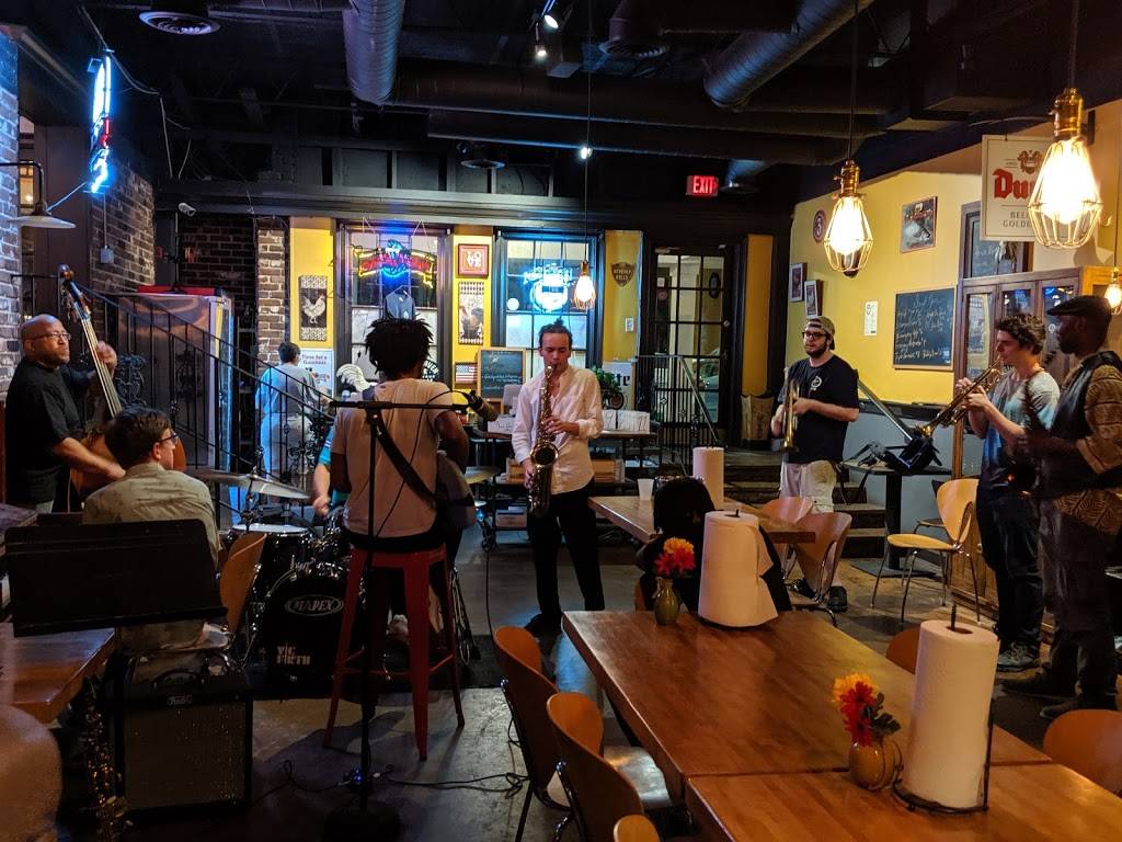 Brew and Bird | restaurant | 1355 Clairmont Rd, Decatur, GA 30033, USA | 4042055566 OR +1 404-205-5566