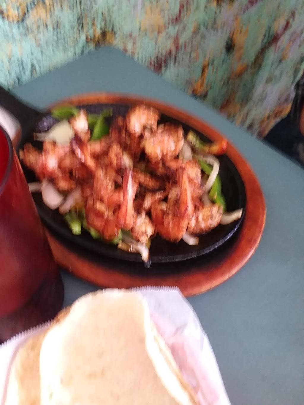 El Pollo De Oro | restaurant | 179 Aldine Bender Rd, Houston, TX 77060, USA | 2814474993 OR +1 281-447-4993