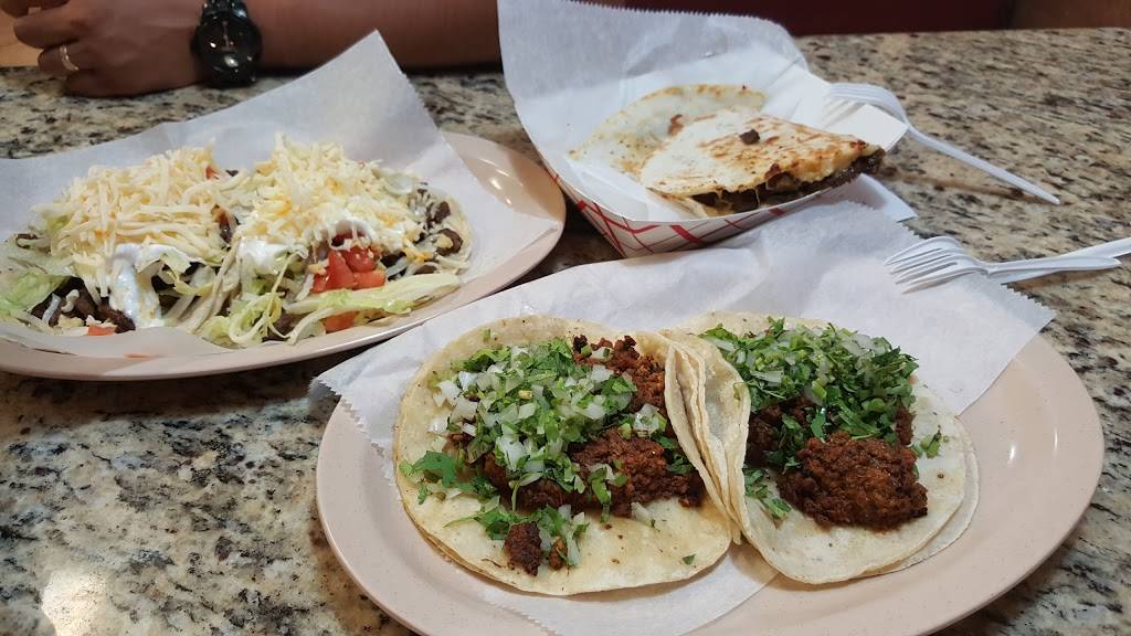 Taco Burrito King | restaurant | 5509 N Harlem Ave, Chicago, IL 60656, USA | 7734670692 OR +1 773-467-0692