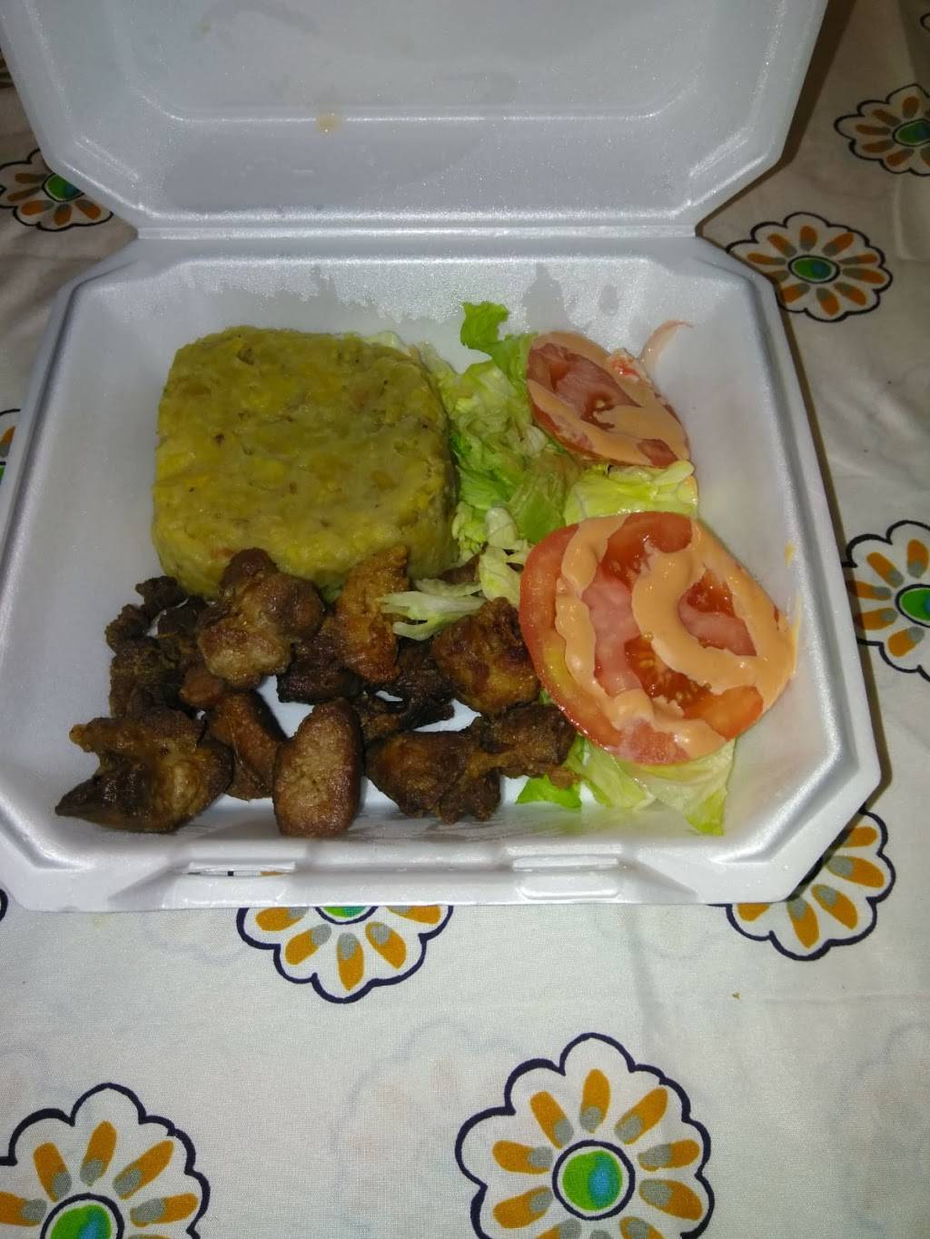 Monchos Tripletas Place | restaurant | 1008 Cooper Square Cir apt 173, Arlington, TX 76013, USA | 8179832615 OR +1 817-983-2615