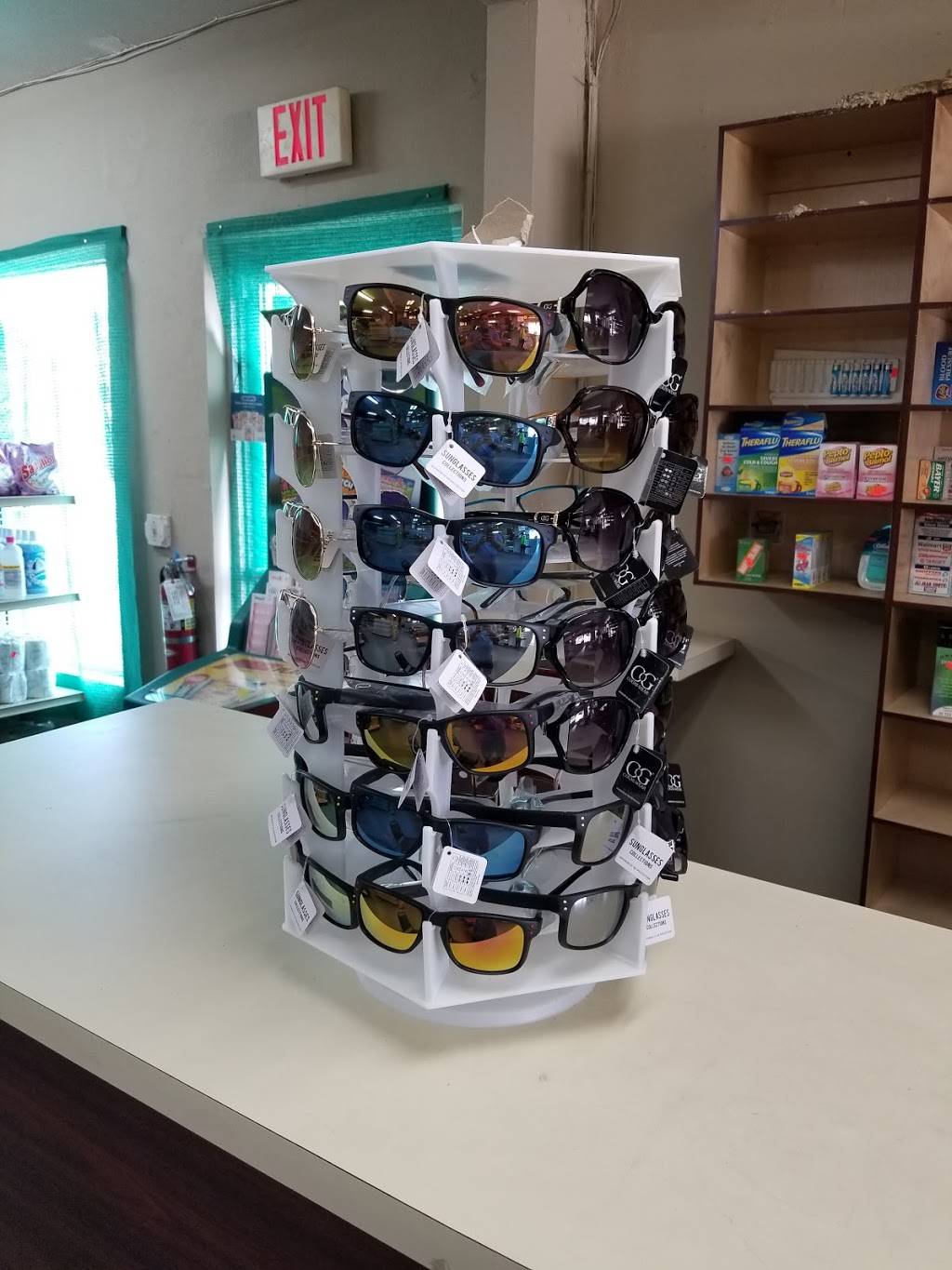 El Paso Supermarket Cafeteria | restaurant | 3181 E 10th Ave, Hialeah, FL 33013, USA | 3052396747 OR +1 305-239-6747