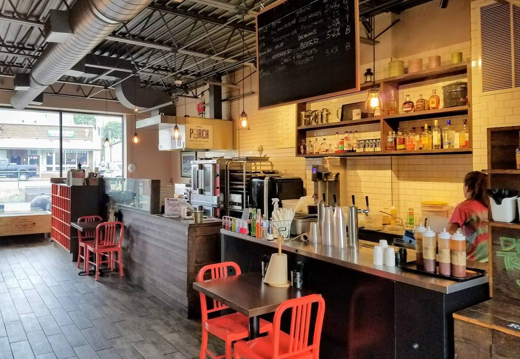 The Porch Southern Fare & Juke Joint | restaurant | 175 Rivers Edge Dr, Medford, MA 02155, USA | 7818749357 OR +1 781-874-9357