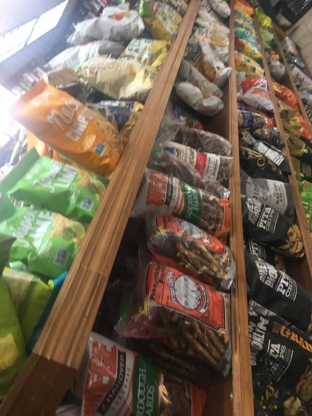 Day and Night Deli Grill | restaurant | 73 Bushwick Ave, Brooklyn, NY 11211, USA | 7184863800 OR +1 718-486-3800