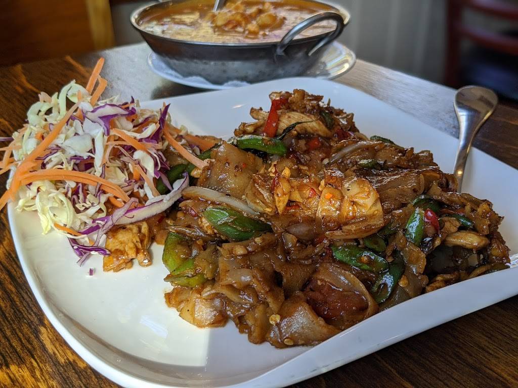 Thai On Ski Run | restaurant | 1169 Ski Run Blvd #6, South Lake Tahoe, CA 96150, USA | 5304208424 OR +1 530-420-8424