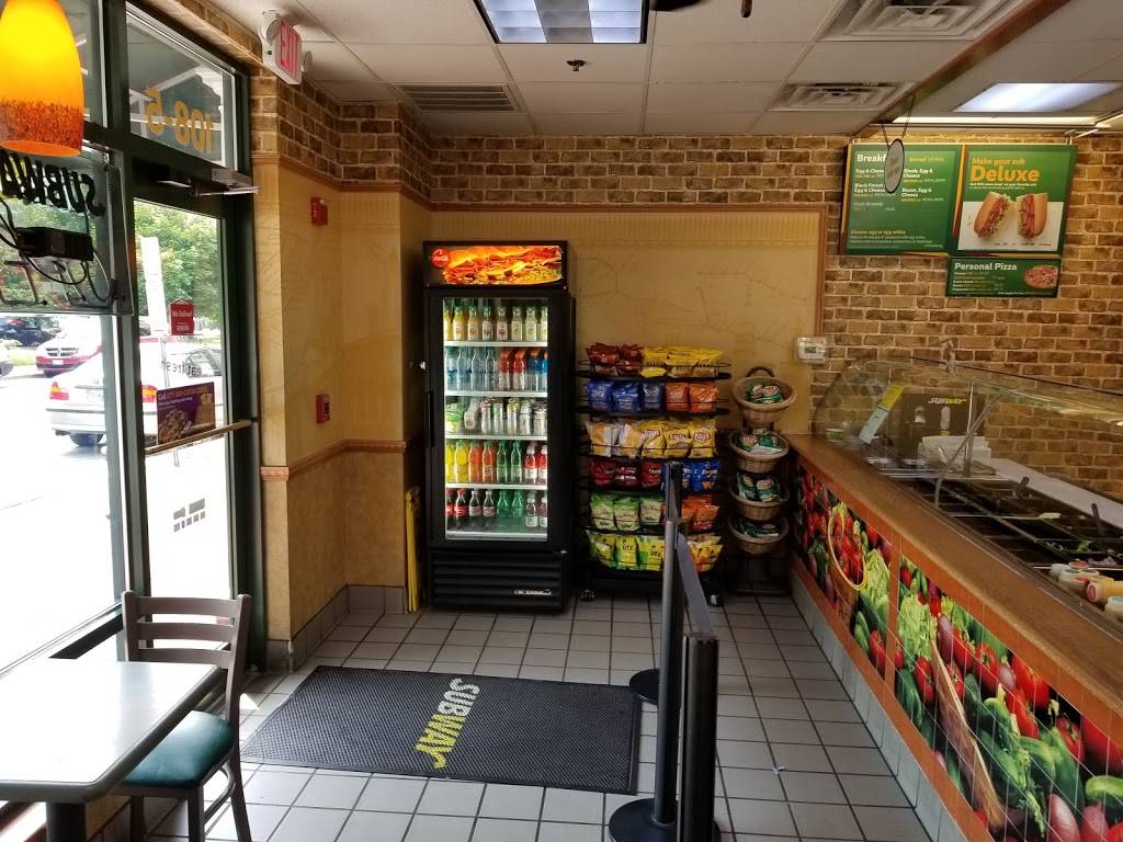 Subway | restaurant | 108 Olde Towne Ave #5, Gaithersburg, MD 20877, USA | 3019877885 OR +1 301-987-7885