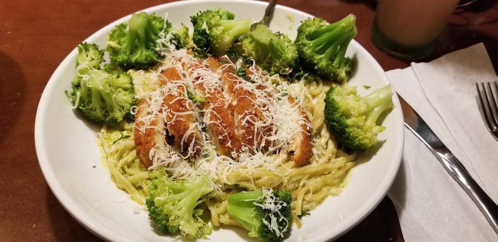 Olive Garden Italian Restaurant | meal takeaway | 200 Baychester Ave #208a, Bronx, NY 10475, USA | 7189311045 OR +1 718-931-1045