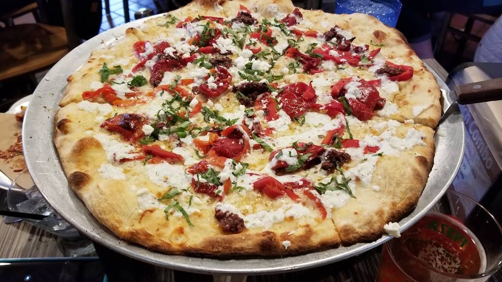 Butchertown Pizza Hall | restaurant | 1733, 1301 Story Ave, Louisville, KY 40206, USA | 5023848528 OR +1 502-384-8528