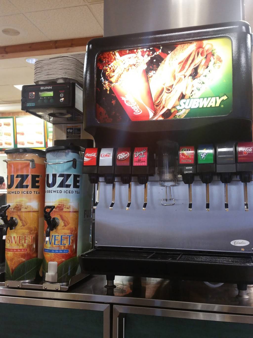 Subway | restaurant | 1814 Woodman Dr, Dayton, OH 45420, USA | 9372567784 OR +1 937-256-7784