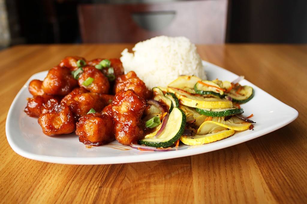 Ginger Grill | restaurant | 6055 Apples Way, Lincoln, NE 68516, USA | 4029044642 OR +1 402-904-4642