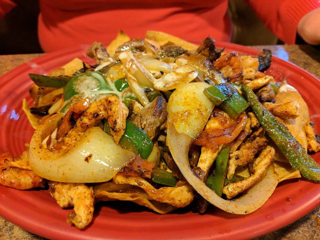 Puerto Vallarta Restaurant | restaurant | 125 Quartermaster Ct, Jeffersonville, IN 47130, USA | 8122882022 OR +1 812-288-2022