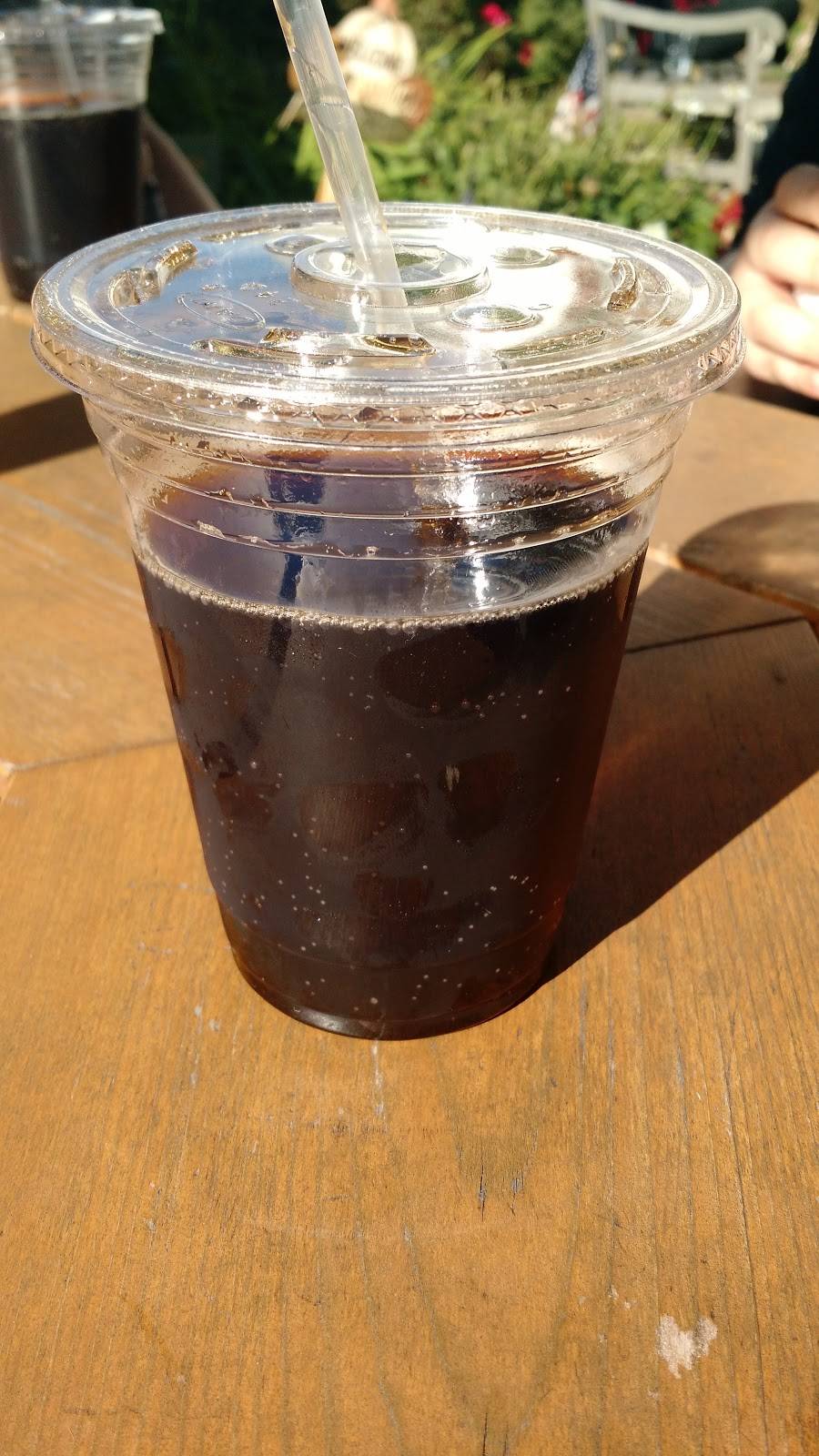 Grumpys Ice Cream and Popcorn | restaurant | 7849 WI-42, Egg Harbor, WI 54209, USA | 9208689494 OR +1 920-868-9494