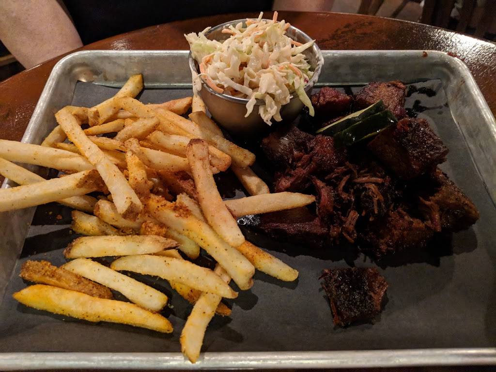 Jack Daniels | restaurant | 2800 Opryland Dr, Nashville, TN 37214, USA | 6154586848 OR +1 615-458-6848