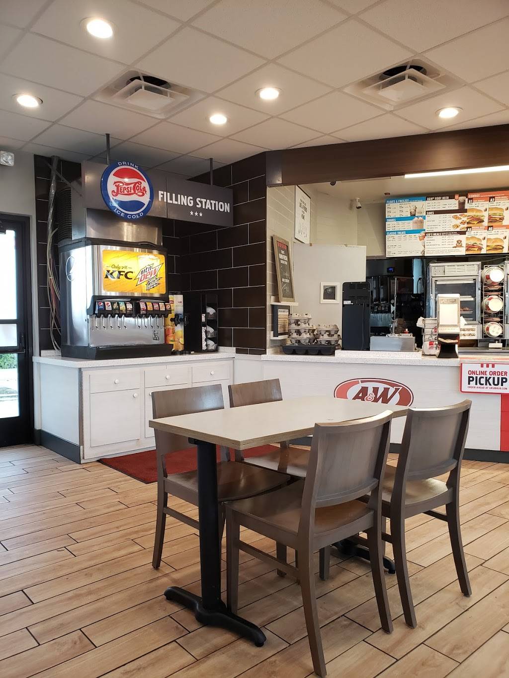 KFC | restaurant | 6660 Camden Blvd, Fountain, CO 80817, USA | 7193920426 OR +1 719-392-0426